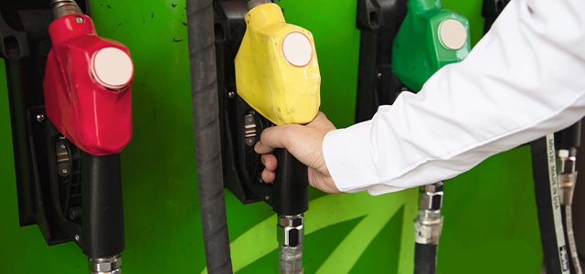 Le pétrole poursuit sa hausse, prix fioul